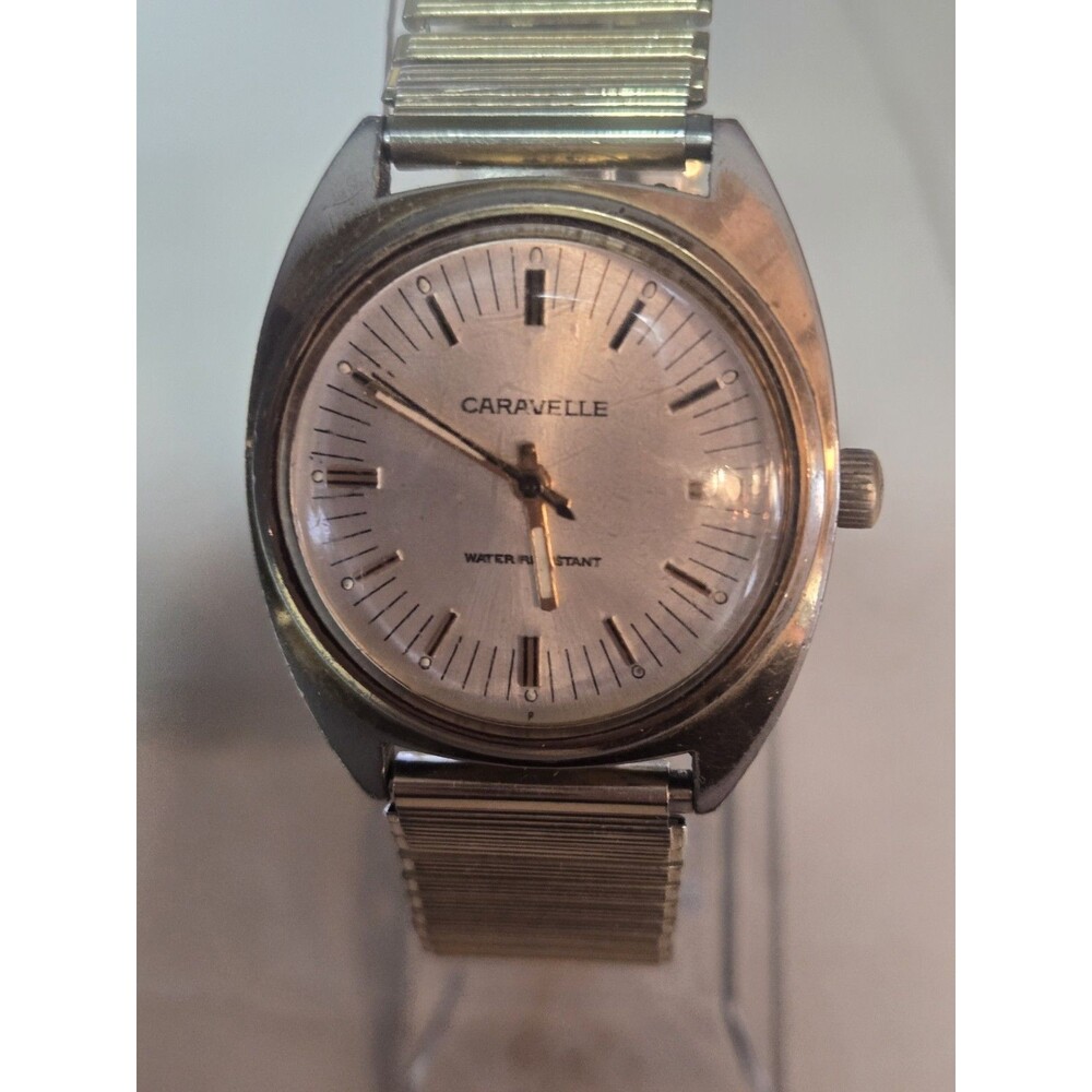 Vintage BULOVA CARAVELLE 1061.60 17Jewels men's manual wind watch 1977